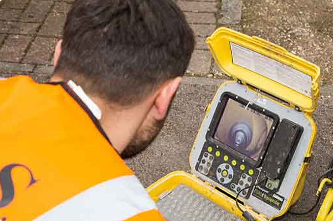 Drain CCTV progress using Truck CCTV Camera