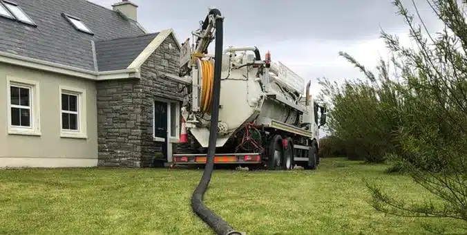 Septic Regulation Tank - Schedule your septic tank emptying